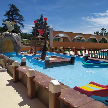 Camping Domaine De Senaud アルボン エクステリア 写真