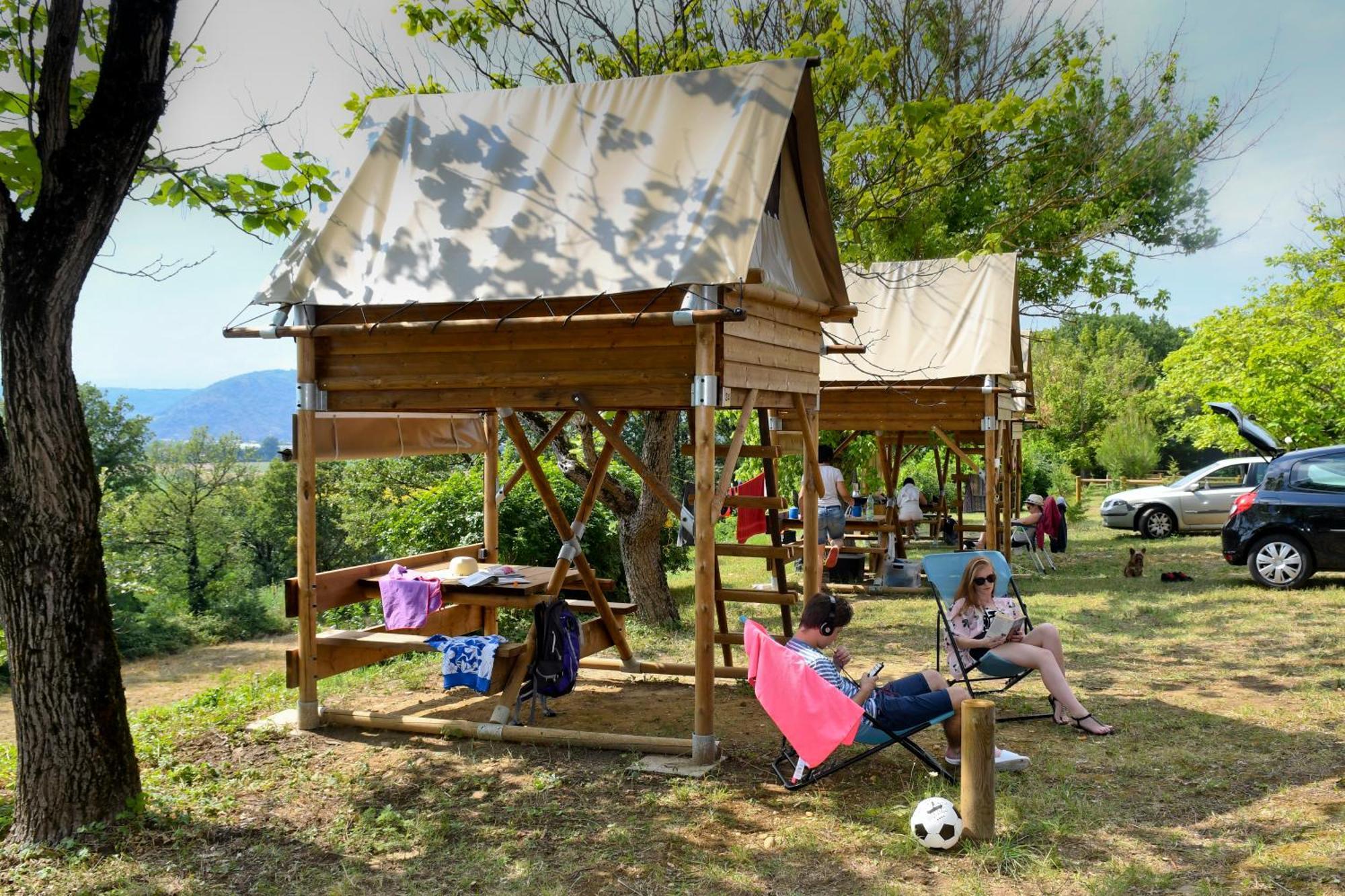 Camping Domaine De Senaud アルボン エクステリア 写真