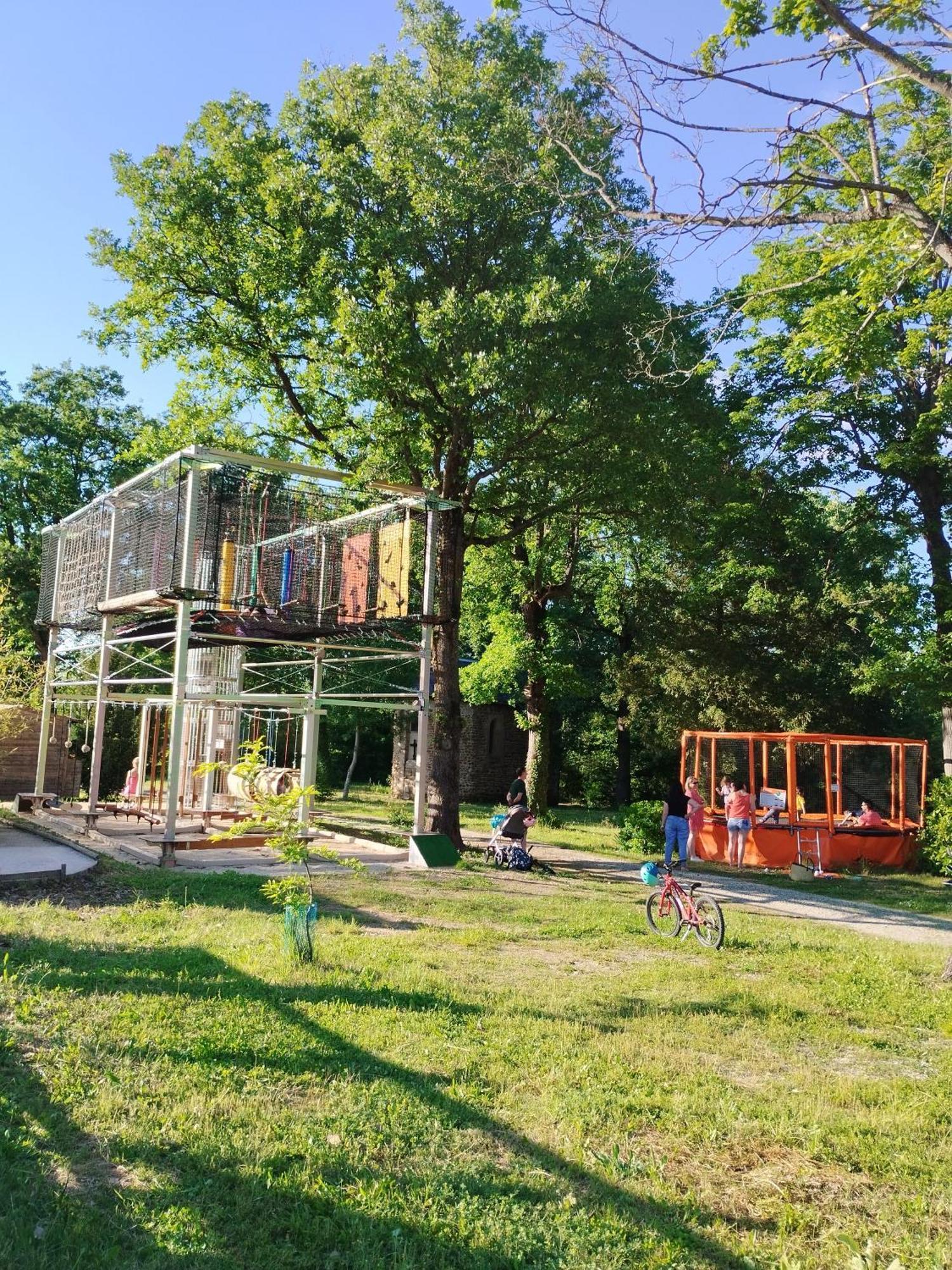 Camping Domaine De Senaud アルボン エクステリア 写真